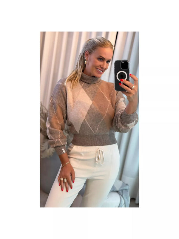 Blusa Biamar Fio Pluma Gola Alta Geométrica Marrom
