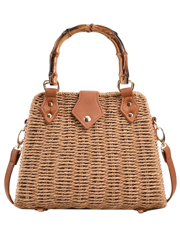 Bolsa de palha transversal e com alça de bambu